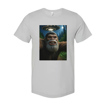 Bigfoot Sasquatch Selfie With Alien UFO Unisex T Shirt
